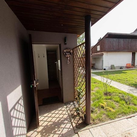 Privat Vcelka Lejlighed Liptovský Mikuláš Eksteriør billede